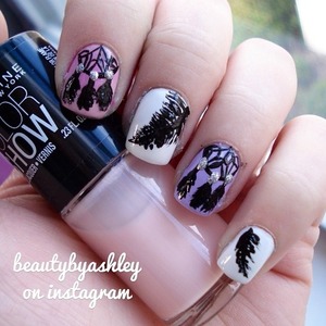To see this nail design and more, follow me on Instagram @beautybyashley ☺💕