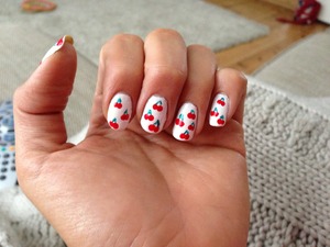 Simple nail art design

A lot simpler than it looks!!

Dotting tools and a striper!! 