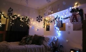 Dorm Room Tour| Winter/Holiday Decor