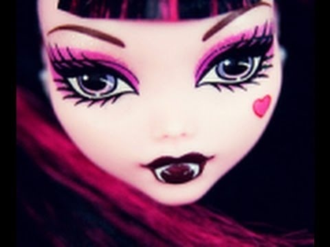 Monster high makeup, Halloween eye makeup, Doll makeup