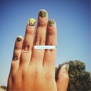 For more nail art follow me on Instagram @jasminemaurie