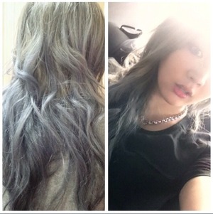 Hair done in Koreaaaaa ♡
Ash grey with cool undertones !