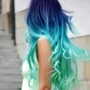 I love this blue and aqua hair dye it is so pretty