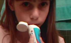 How-To: Exfoliate Your Lips- with TOOTHPASTE?!