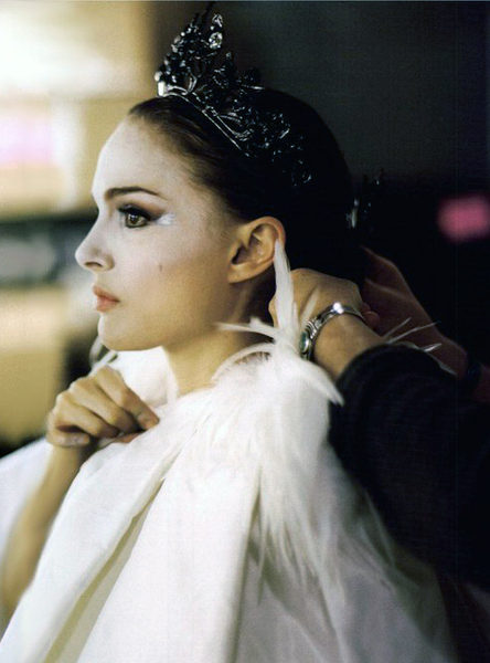 Get The Look Natalie Portman In Black Swan Beautylish 