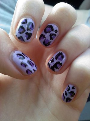 purple leopard print