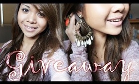 GIVEAWAY ♥ Win a $35 Giftcard for Fantasy Jewelry Box
