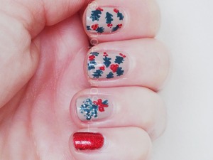 More info on the blog - http://thesortinghouse.co.uk/nails/12-days-of-christmas-manis-cute-nail-design/