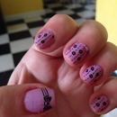 pink and black nails 🎀