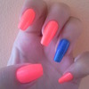 Neon nails