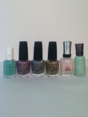 From left to right 
Essie turquoise and Caicos 
Opi significant other color
Opi which witch
Opi when monkeys fly
Sally Hansen complete salon manicure shell we dance
Sally Hansen xtreme wear mint sorbet 