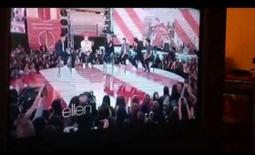 1D Small Interview on Ellen
