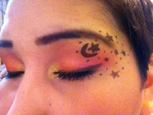 sun set inspired eye makeup with our hobiyee moon n star (Nisgaa New Years) 