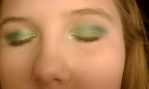 Beautiful greens. I did this on my little sister.