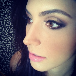 makeup by me
Instagram: maresaaguilar