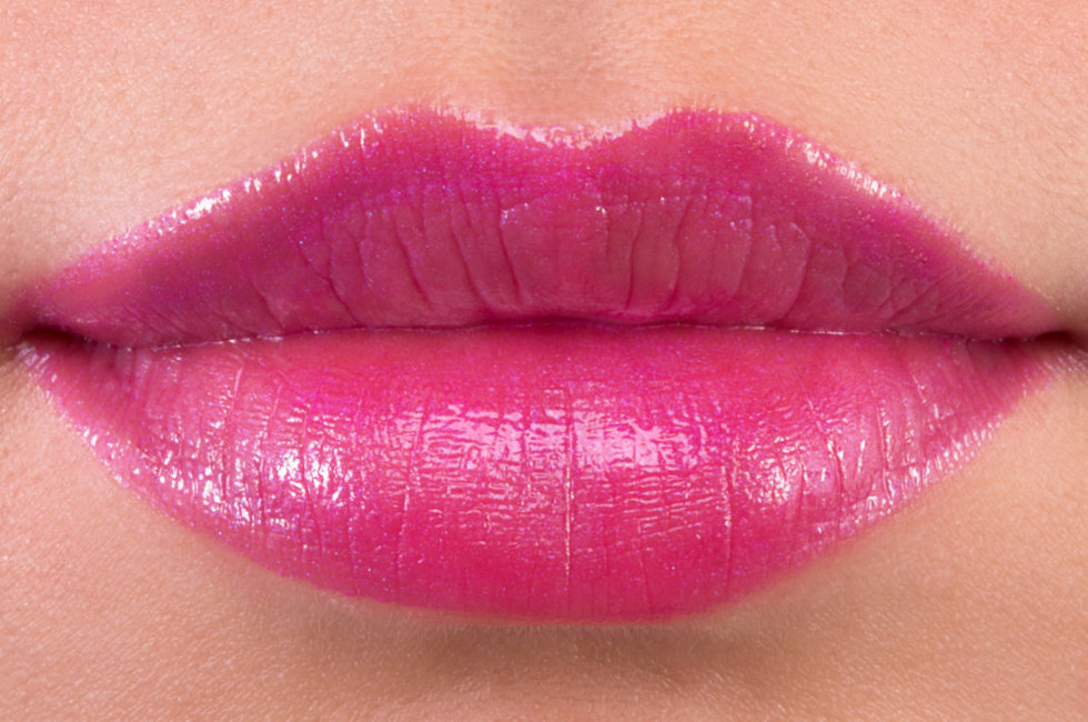 Get Hydrated! The Balmiest Lipsticks For Winter | Beautylish