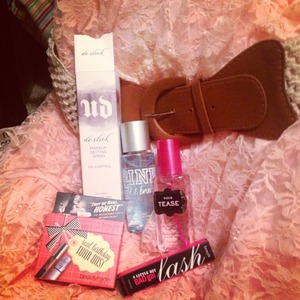 Got the larger setting spray and some benefit things :)