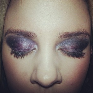 Mua cosmetics Pink Blue Purple and Black blended together; easy, casual night time look!