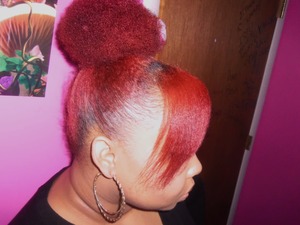 Intensive red creme of nature in the front texture & tonze blazing burgundy in the back. 
