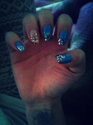 In <3 with glitters