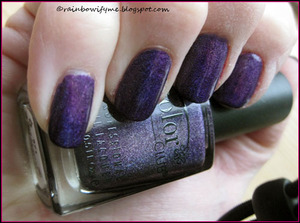 Color Club:Wild at Heart - a beautiful purple with silver and pink holo effect.
Read more about it on my blog here:
http://rainbowifyme.blogspot.com/2011/11/color-club-wild-at-heart.html