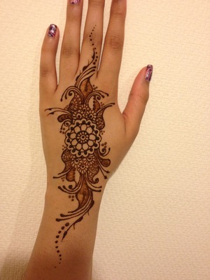 Henna/Mehndi design 