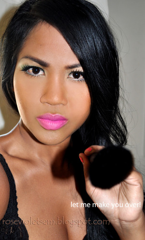 Nicki Minaj's Super bass inspired makeup look 