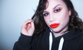Casual Grunge Glam Christmas Make-Up