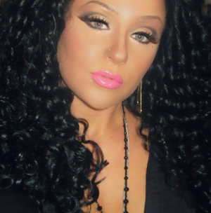 I have a youtube tutorial on this look...(the first few vids i've ever done so editing is bad) My channel is MizzMarieB 