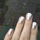 Golden metallic nails