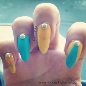 FOR DETAILS GO TO:
http://fingertipfancy.com/yellow-turquoise-nails