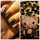 leopard nails !