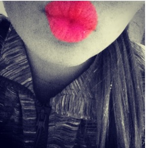 Kisses for my followers! 👄✌💄💋💋💋