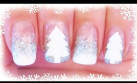 Advent Calendar | 17 - White Christmas Trees on Silver nail art ✩ Martina Ek