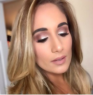 Perfect look for Valentine's Day or Date Night!

Face: ABH Foundation Stick in "Caramel" & Kat Von D Shade & Light Palette. 

EYES: Stila Magnificent Metals in "Smoldering Satin". 

LIPS: Mixed Colourpop "Point Zero" & "November". 

Follow me on Instagram: @samb_beauty 