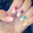 Graphic & colored nails