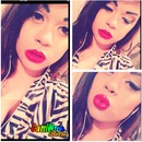 Red Lips & Long Lashes!