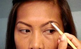 How to: trim your eyebrows