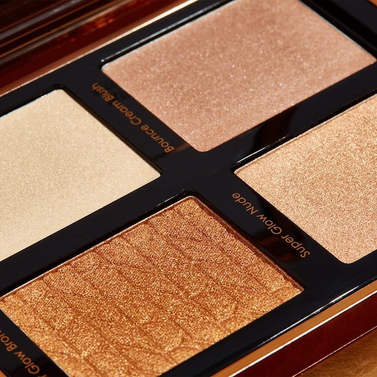 Alternate product image for Bronze Cheek Face Glow Palette shown with the description.