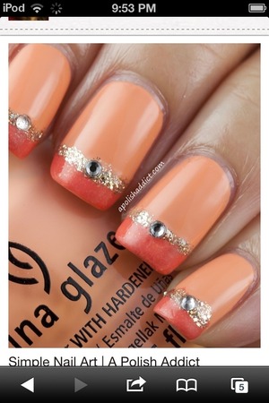 Does anyone know how to do these nails?