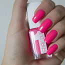 Neon pink nails