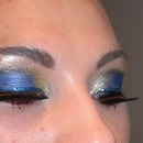 Blue Makeup