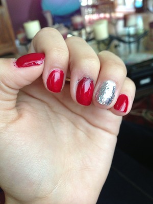 Red and sparkles❤