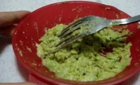 Homemade facial mask (Avocado)