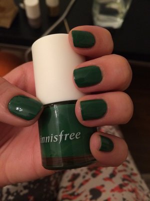 Trying out a mid-range Chinese brand called innisfree. Great colour options and goes on so smoothly! 