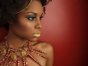 Model: Shai Felder
Photographer: Jason Ramon
Jewelry: Nneka Jackson (B-Flyy Creations)
Makeup: Brieanne Monique (Bella Artistry)