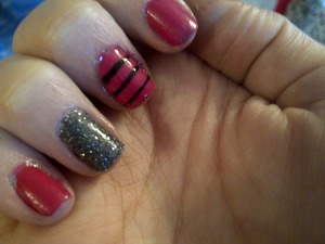 strips and glitter! <3