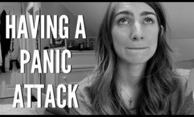 WHAT A PANIC ATTACK FEELS LIKE...