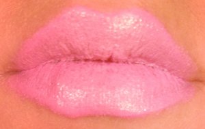 NYX Lipliner in Dolly Pink
MAC amplified Saint Germain
MAC Dazzle Lipstick Liquid Lurex
