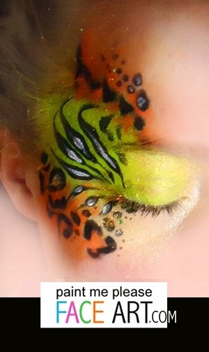tiger, stripes, cheetah, eye, paint, face, glitter, yellow, orange, black, white, dots